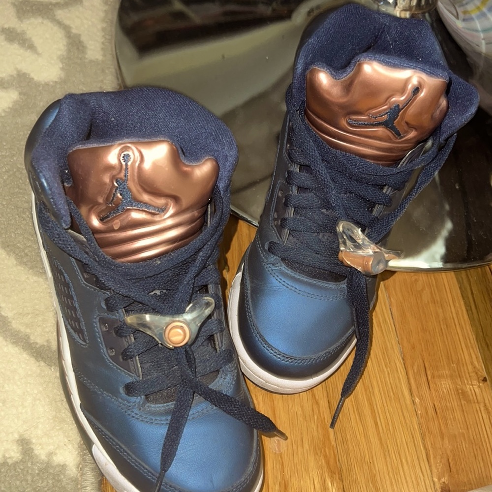 Worn once good fit for young boy who loves exclusive Jordan’s